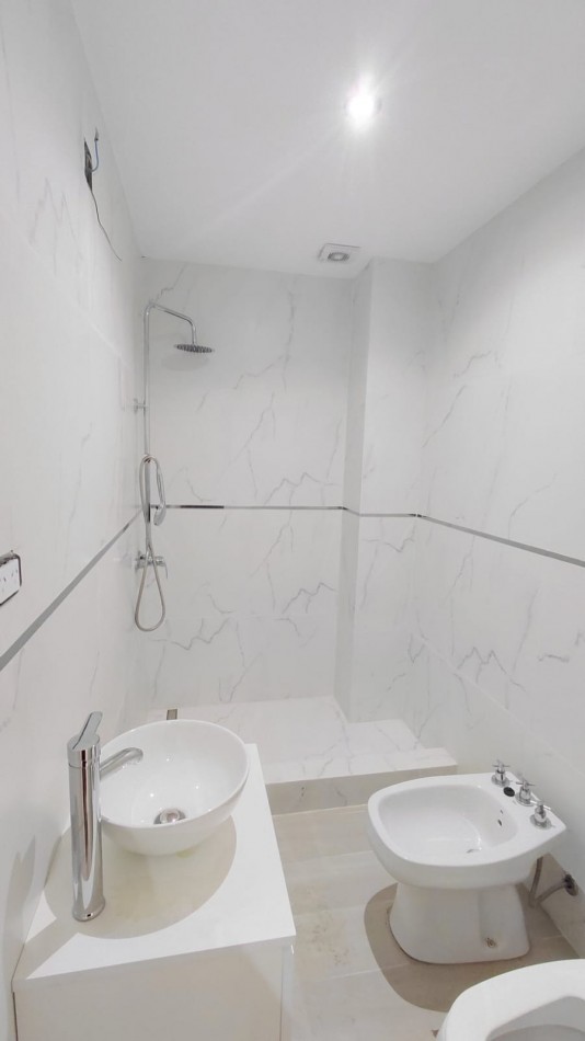  DEPARTAMENTO 2 AMBIENTES A ESTRENAR CON COCHERA